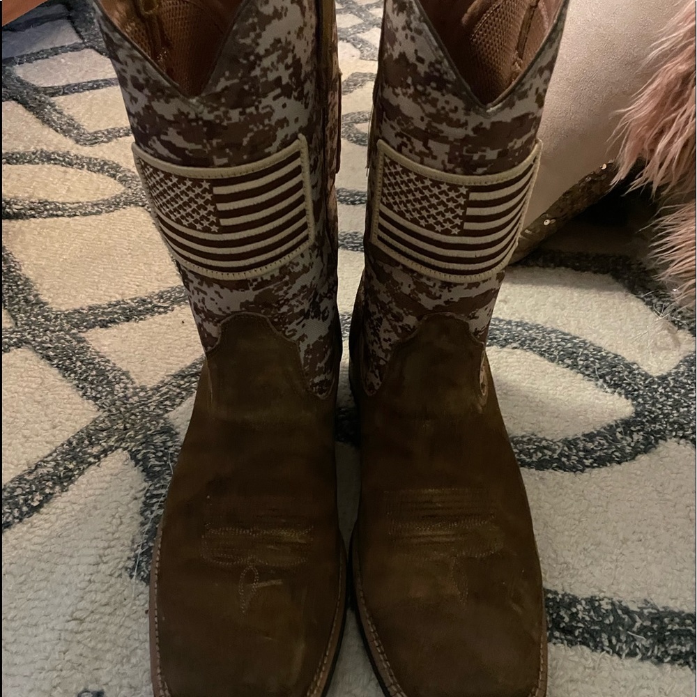 ARIAT leather Boots